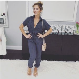 Kittenish“The Blogger”Jumpsuit Jessie James Decker